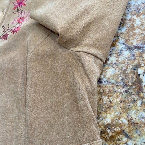 Bandolino Y2K tan embroidered 100% suede jacket - Picture 10 of 15